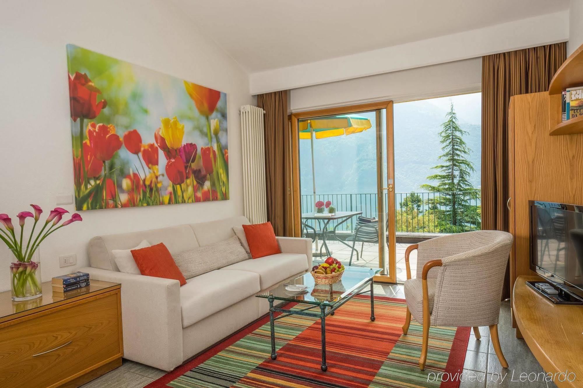 Parco San Marco Lifestyle Beach Resort Porlezza Exterior photo